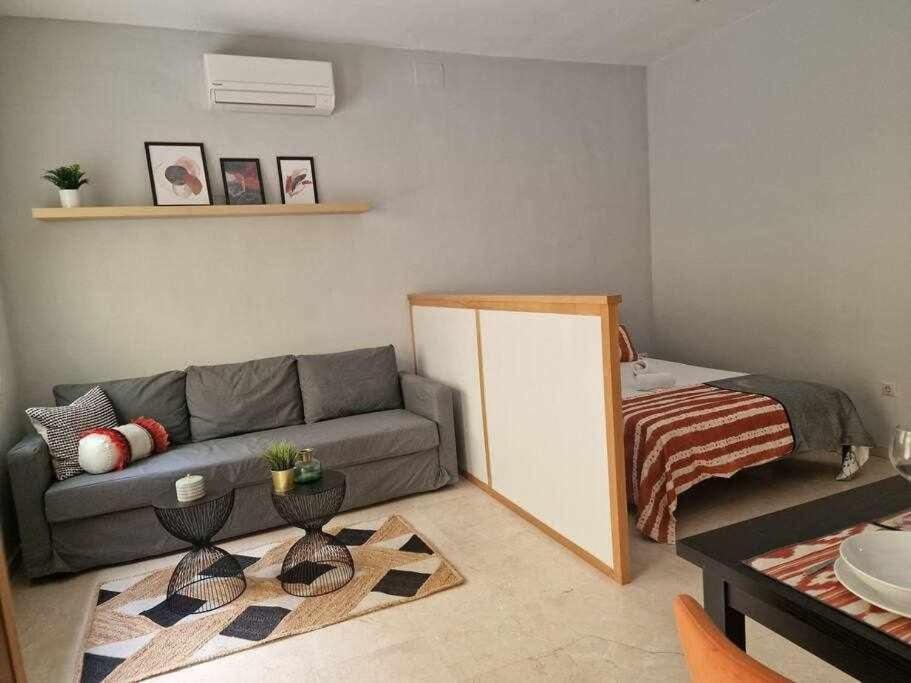 Isg Apartments Estudio En La Alameda Sevilla Exteriör bild